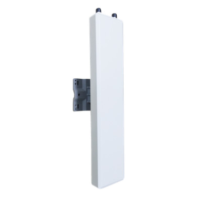 Antena Sectorial / 2.4 GHz / 14 dBi / Haz 70° / Polarización Dual Slan