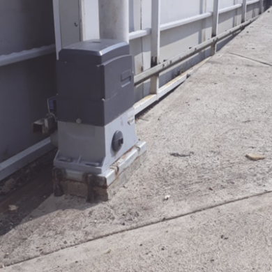 Operador para puertas corredizas / 1200 kgs / Aprendizaje automático d